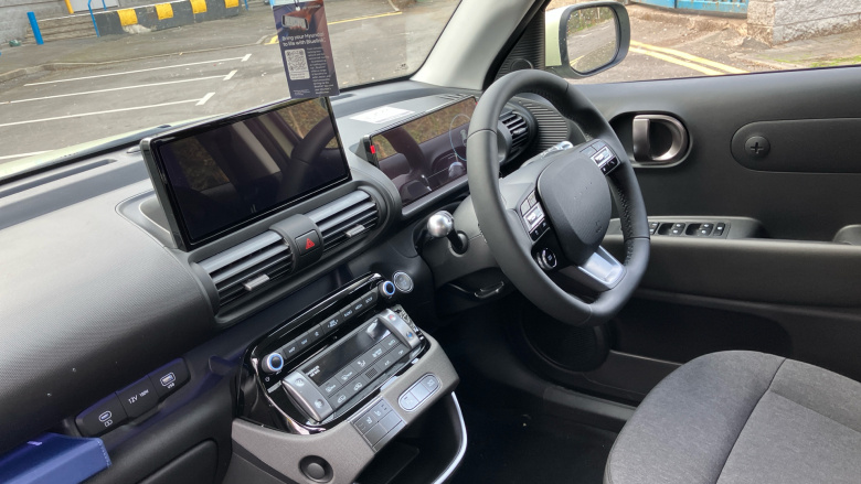 Hyundai INSTER 85kW 02 49kWh 5dr Auto Electric Hatchback